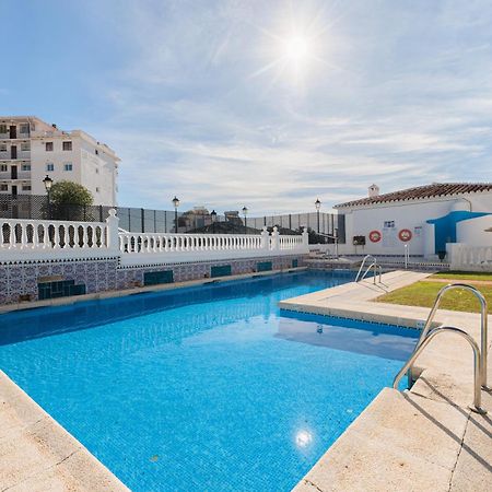 1 Bedroom In Verano Azul, Free Wi-Fi Nerja Exterior foto