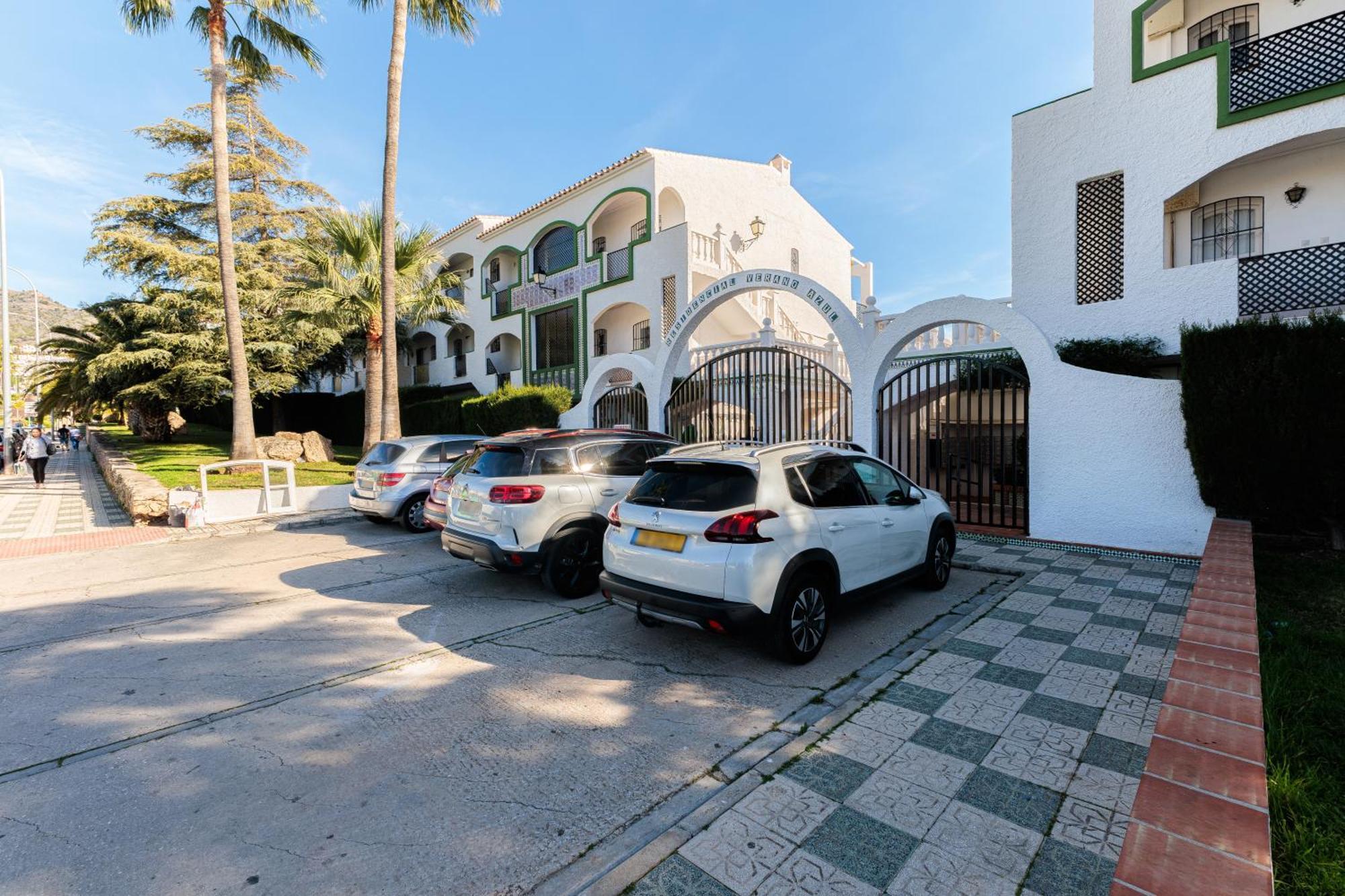 1 Bedroom In Verano Azul, Free Wi-Fi Nerja Exterior foto